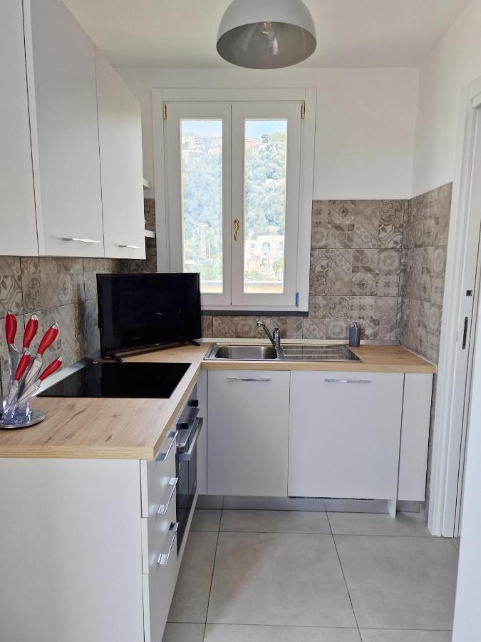 Apartamento Savarese Luxury Palace Vico Equense Exterior foto