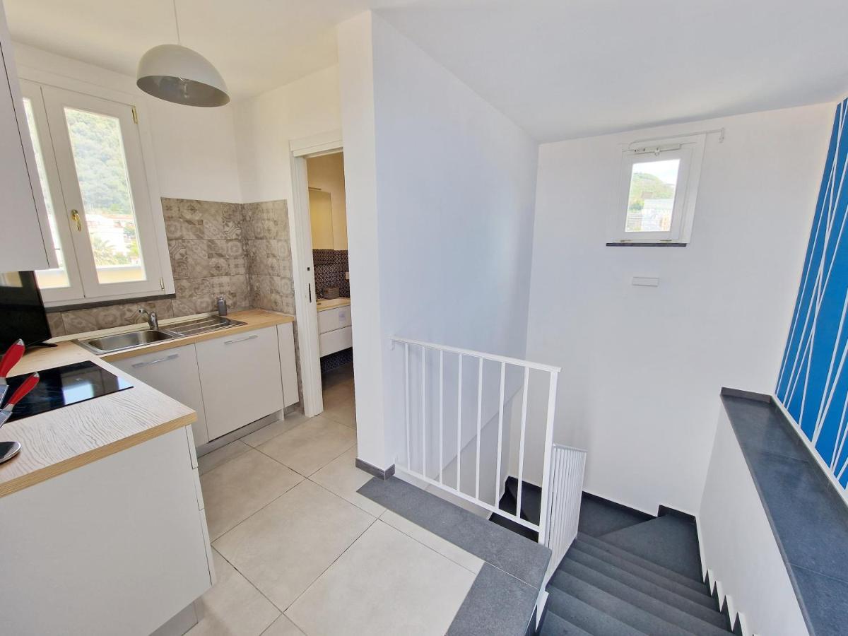 Apartamento Savarese Luxury Palace Vico Equense Exterior foto
