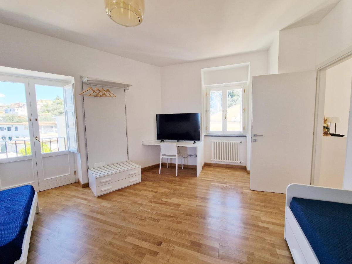 Apartamento Savarese Luxury Palace Vico Equense Exterior foto