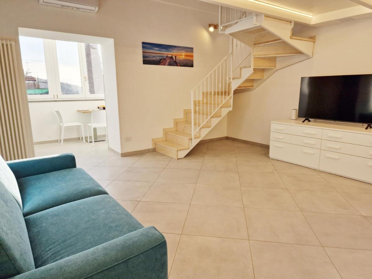 Apartamento Savarese Luxury Palace Vico Equense Exterior foto